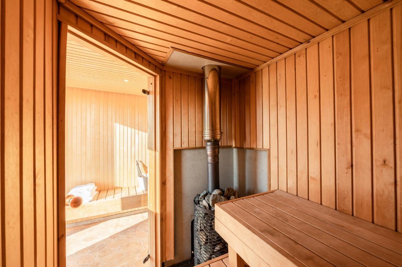 Pakri Parun Aparthotel Paldiski Eksteriør bilde
